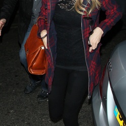02-21 - Arriving at Groucho Club in London - England